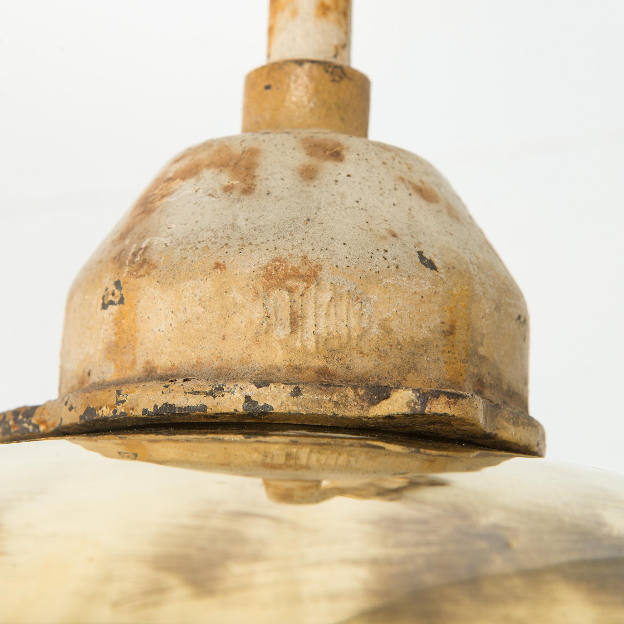 Paavo Tynell, seinä- / ulkovalaisinpari, malli 7308, Taito / Idman, 1930-luku.