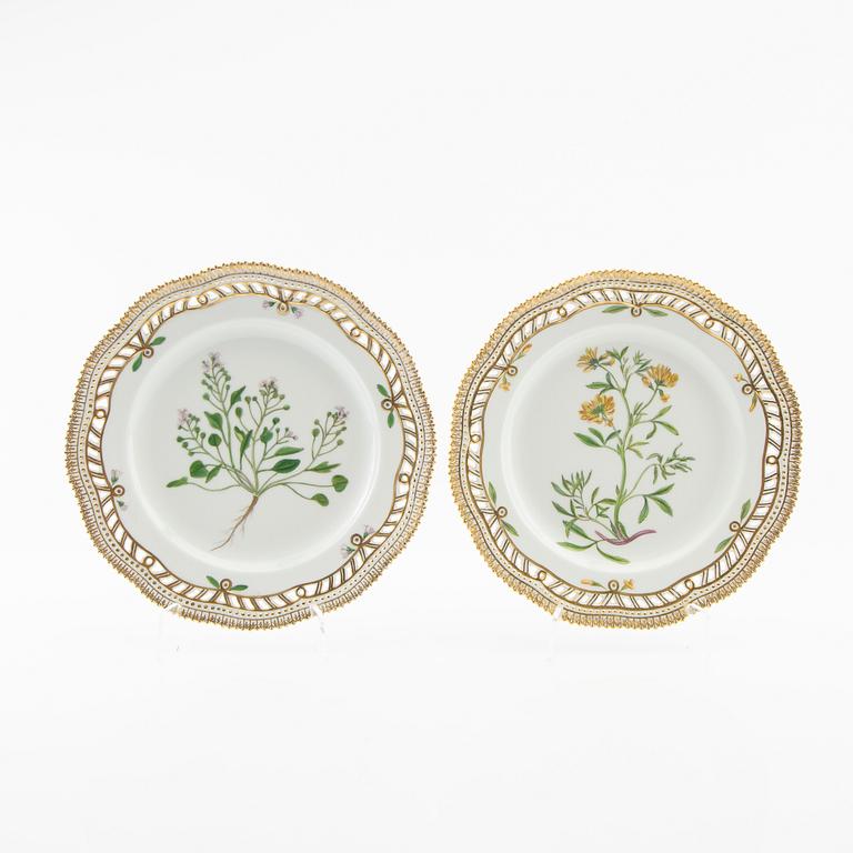 Plates 2 pcs "Flora Danica" Royal Copenhagen Denmark porcelain.