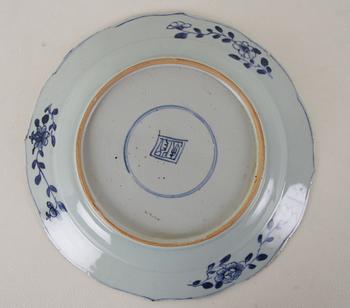 TALLRIK, porslin, Kina 1700-tal.