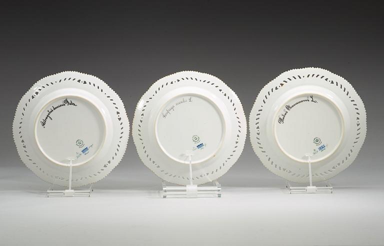 DESSERTTALLRIKAR, sex stycken, porslin. "Flora Danica", Royal Copenhagen, Danmark, 1900-tal.