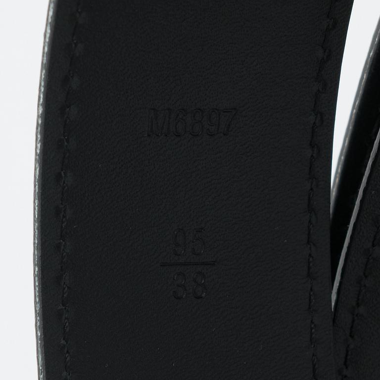 Louis Vuitton, 'Saint-Thur' belt.