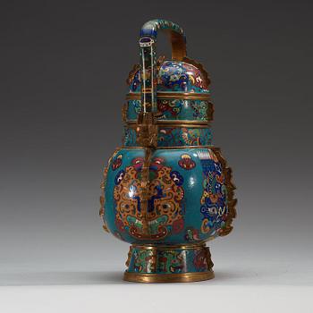A cloisonné ceremonial ewer with cover, late Qing dynasty/Republic.