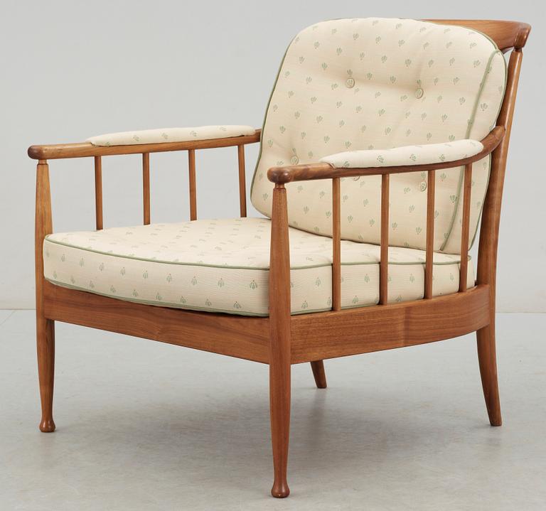 FÄTÖLJ, "Skrindan", Kerstin Hörlin-Holmquist för OPE-Möbler. Omkr 1900-talets mitt.