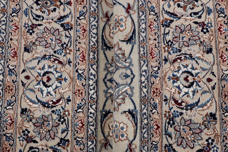 Matta, Nain, part silk, 6 Laa, ca 285 x 204 cm.