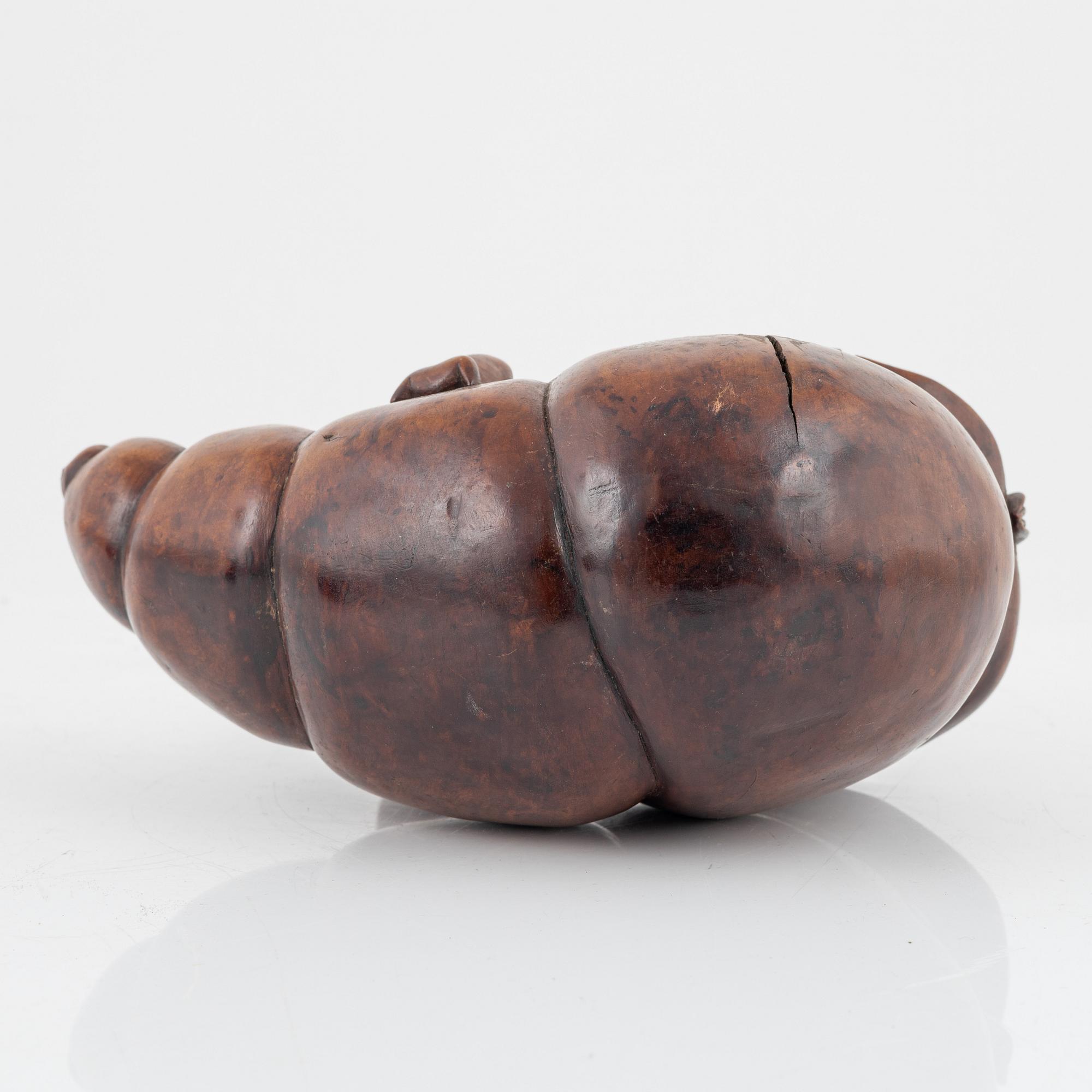 A Chinese root sculpture, Qing dynasty, 18th/19th Century.