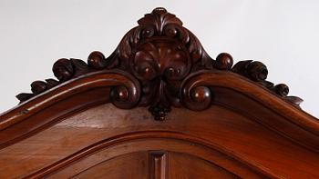 BOKSKÅP, 1800-talets andra hälft.