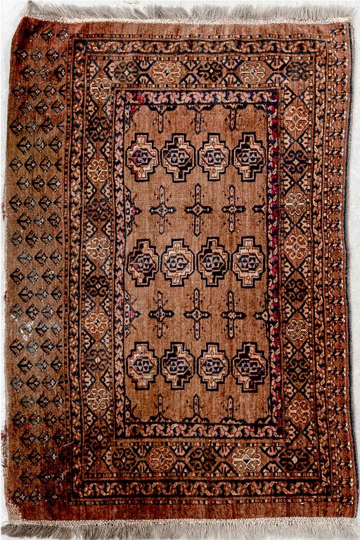 An antique  Tekke chuval carpet ca 158x107 cm.