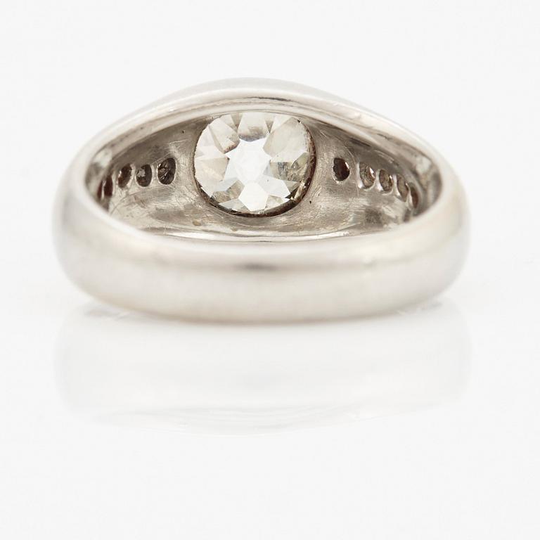 A RING set with an old-cut diamond.