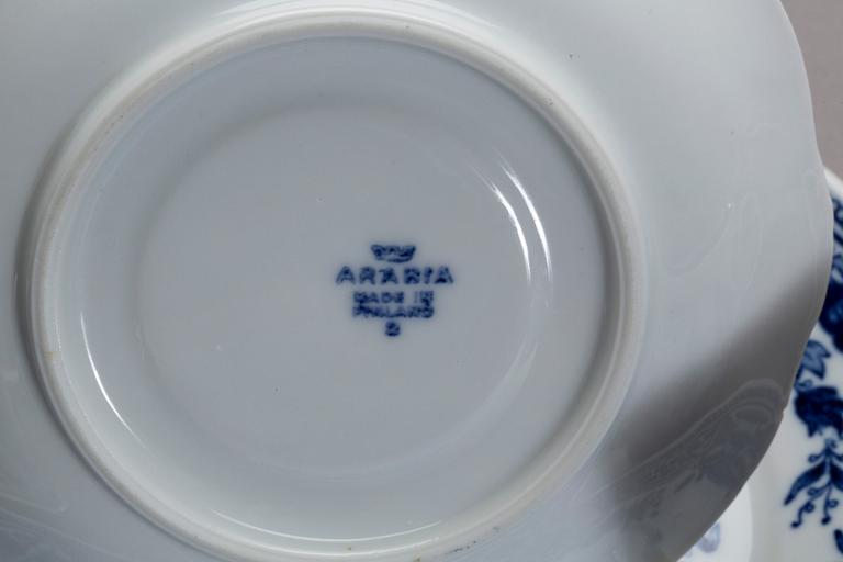 KAFFESERVISDELAR, ca 20 delar."Singapore" Arabia.
