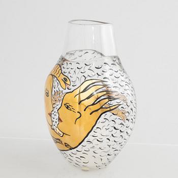 Ulrica Hydman-Vallien, a vase, Kosta Boda Atelier, 1991.
