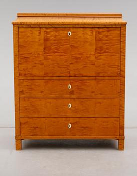 CHIFFONJÉ, 1800-talets mitt.