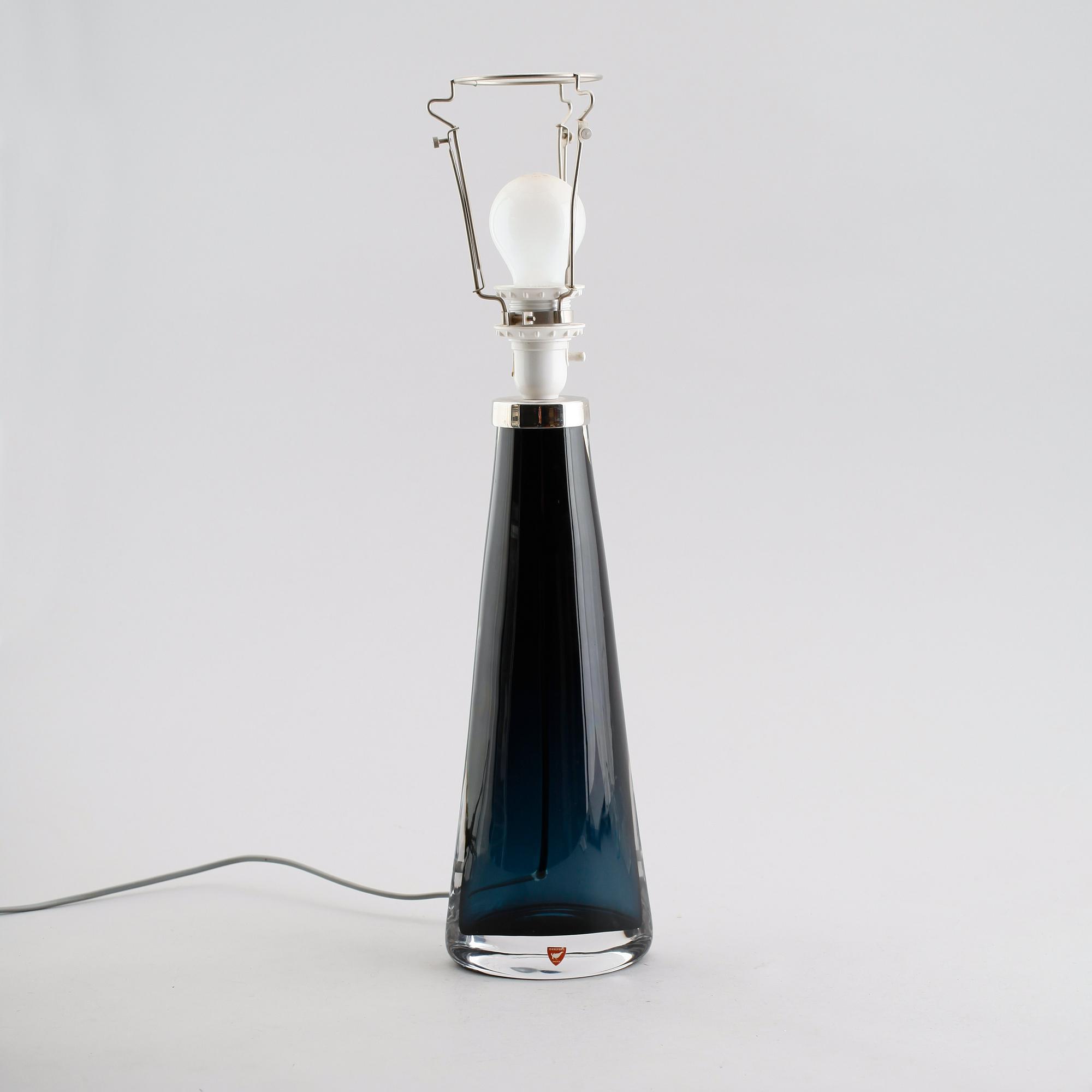 BORDSLAMPA, glas, Carl Fagerlund, Orrefors, 1900-talets andra hälft.