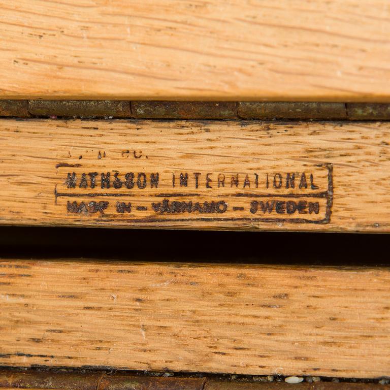 Bruno Mathsson, A 1940s / 1950s oak and birch "Maria flap" folding table for Mathsson International Värnamo.