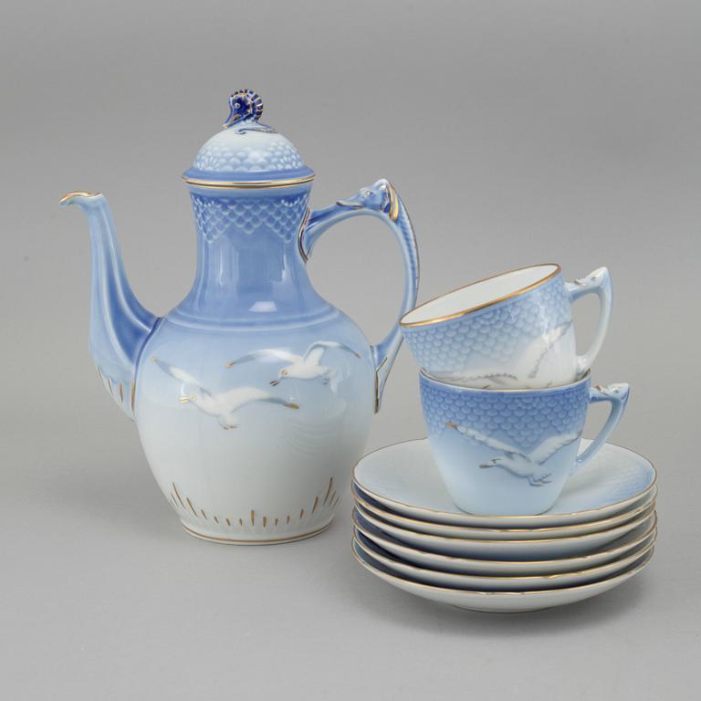 KAFFESERVIS, 41 delar, porslin, "Blå Måsen", Bing & Gröndahl, Danmark.