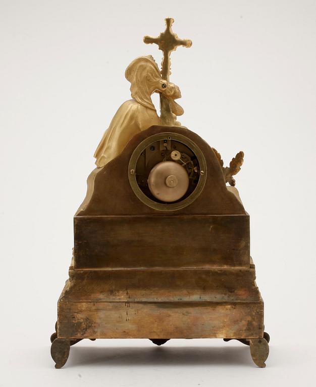 BORDSPENDYL, senempire, 1800-talets första hälft.