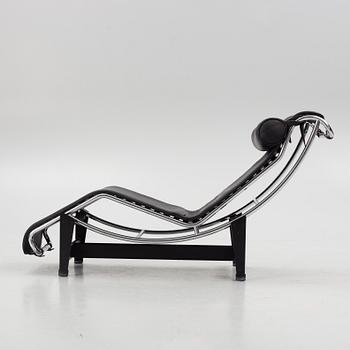 Charlotte Perriand & Le Corbusier, vilstol, "LC4", Cassina.