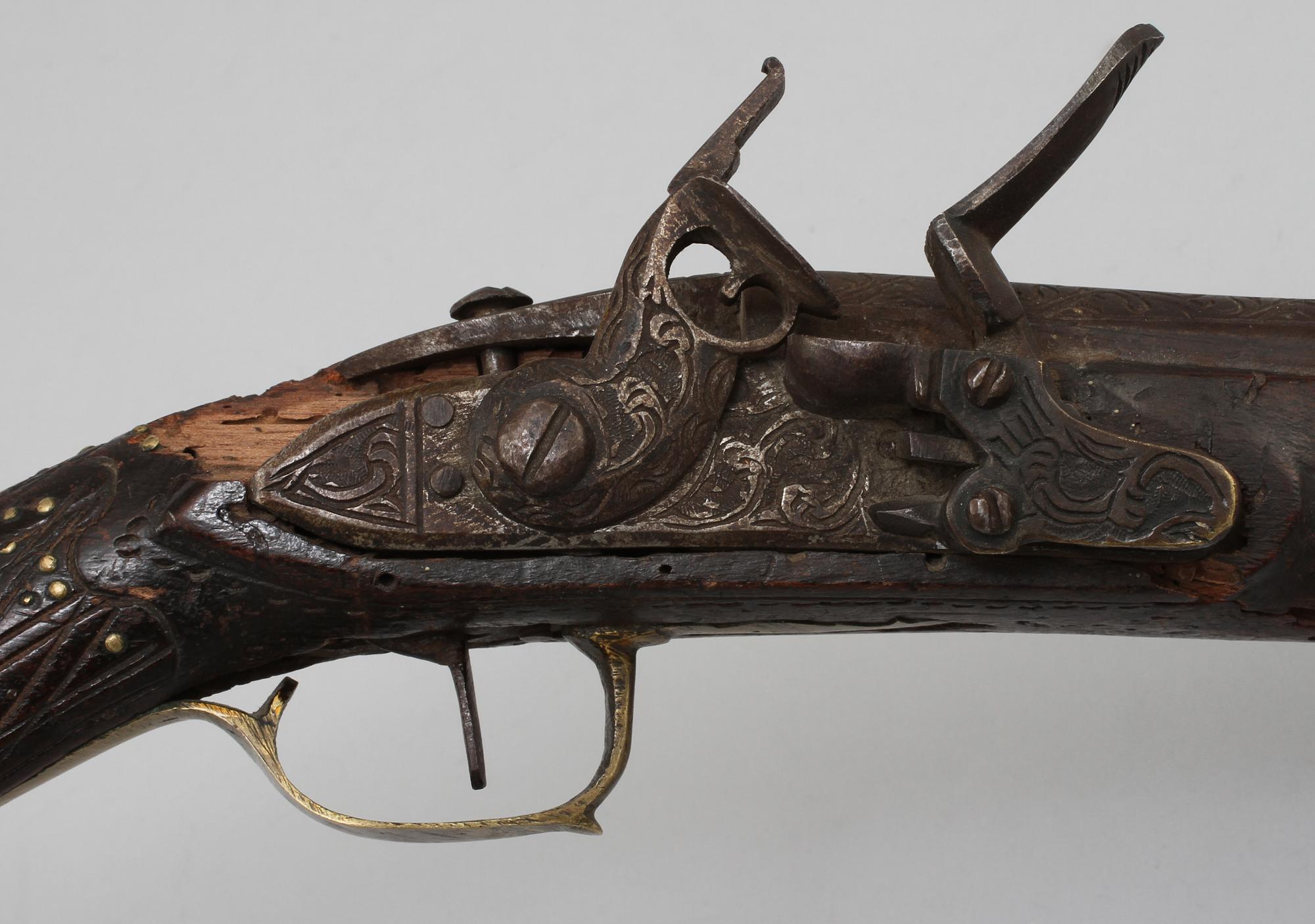 MUSKEDUNDER, flintlås, orientaliskt, 1800-tal.