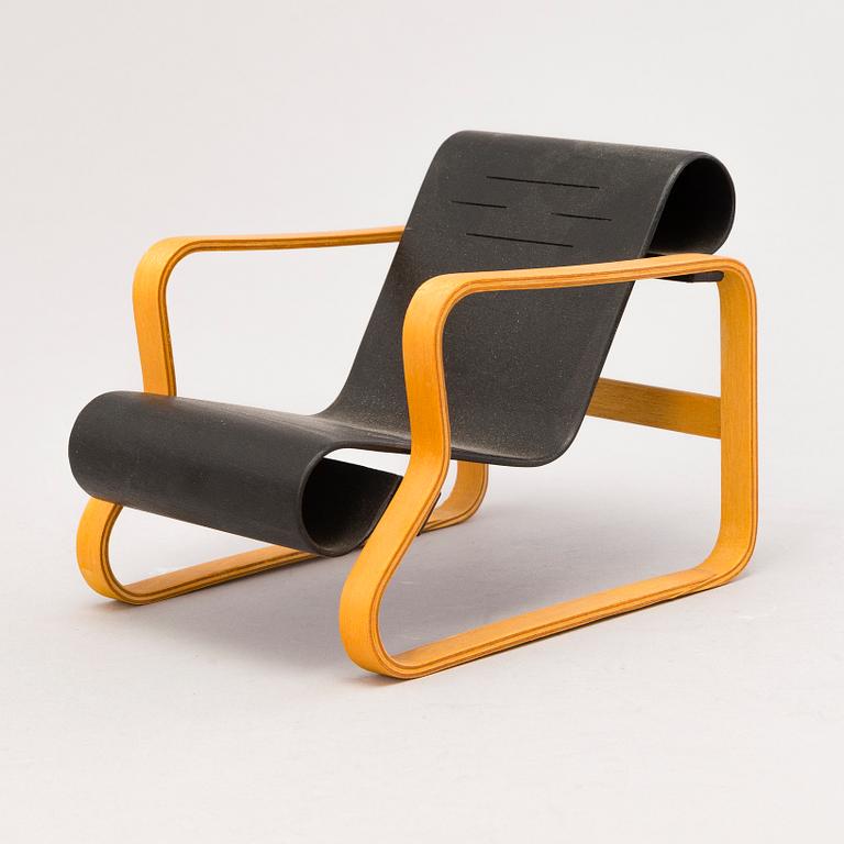 ALVAR AALTO, , A miniature, 'Paimio chair', Vitra Design Museum.