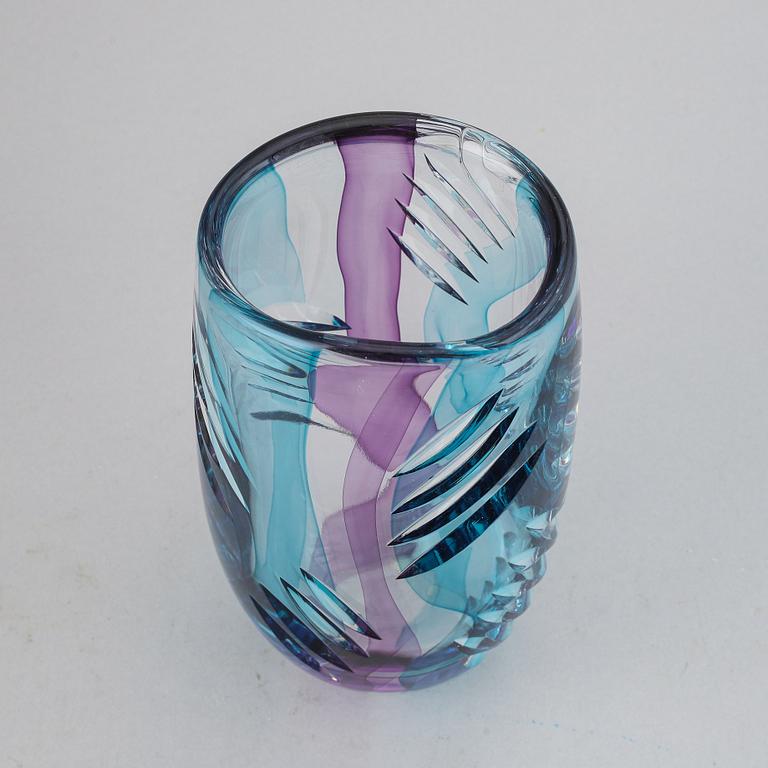 A unique glass vase by Anna Ehrner, Kosta Boda, signed.