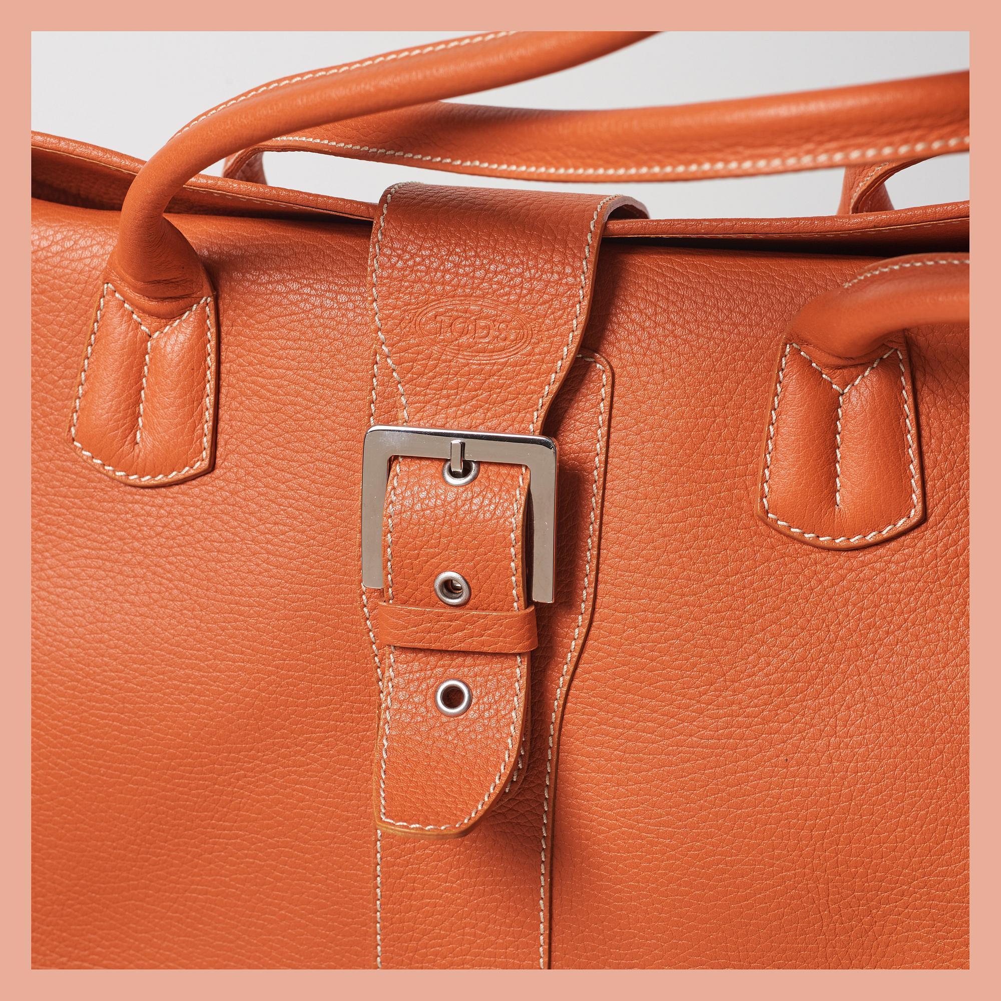 VÄSKA, Tod´s.