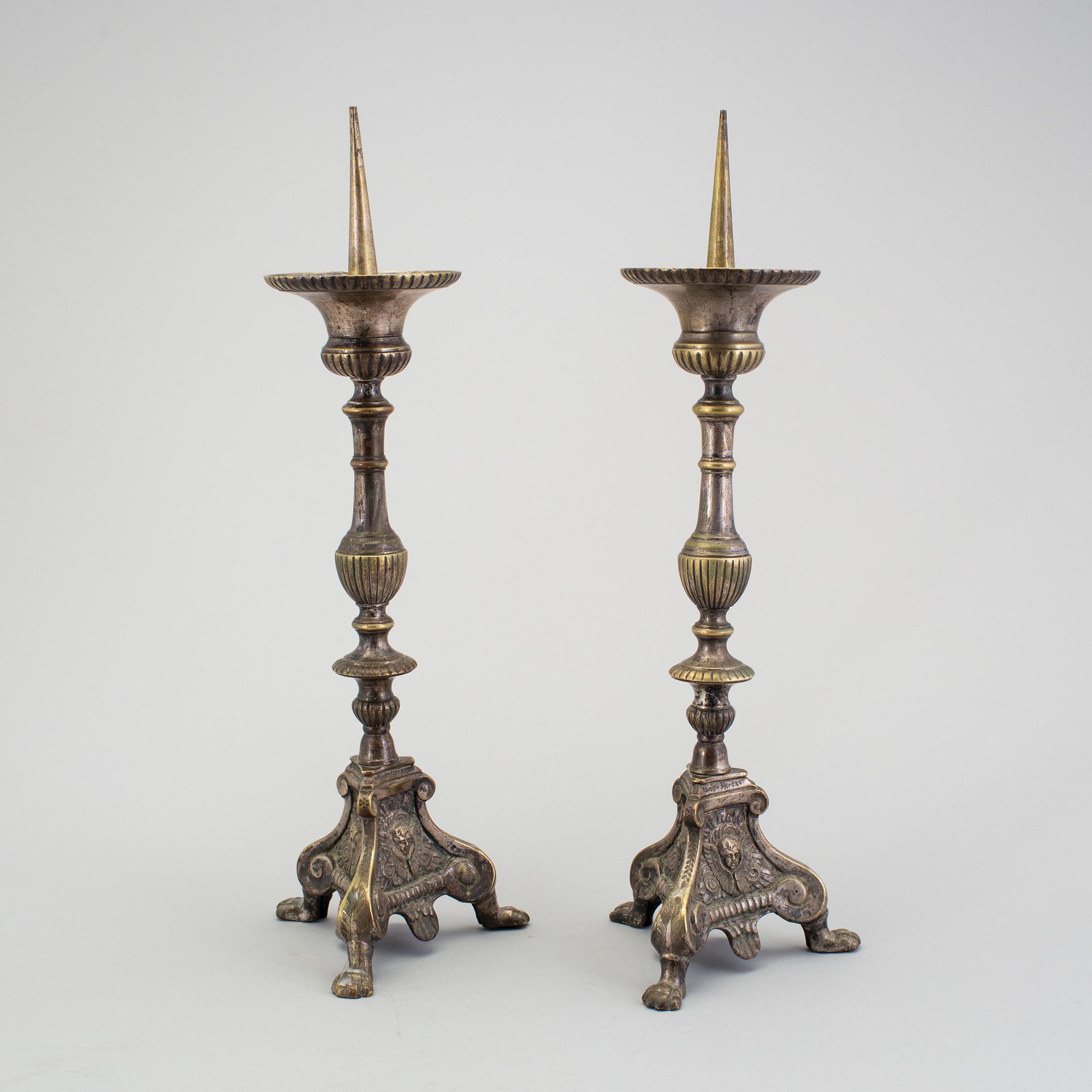 ALTARSTAKAR, ett par, 1800-tal.