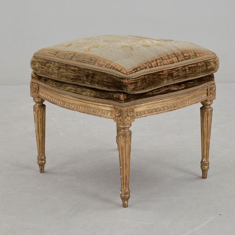 TABURETT, Louis XVI-stil 1800-talets andra hälft.