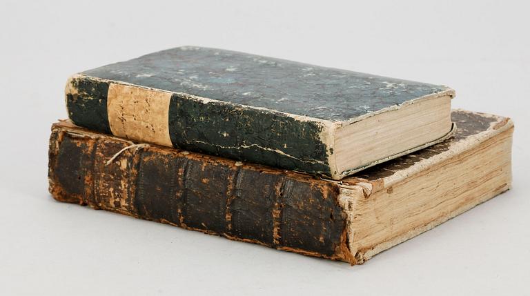 BÖCKER, 2 vol, bla "Lexicon Mythico-Historicum" av WA. Wennerdahl, Linköping 1748.