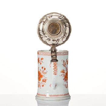 A silver mounted tankard, Qing dynasty, Kangxi (1662-1722).