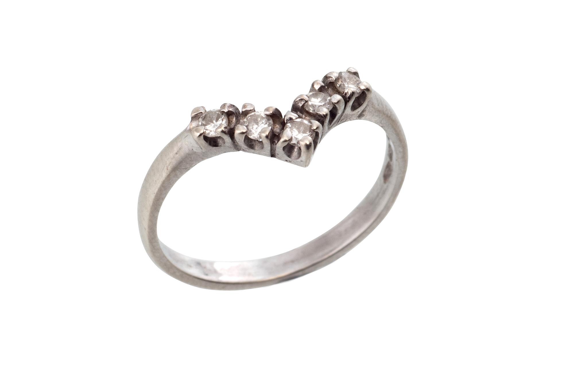 DIAMANTRING.