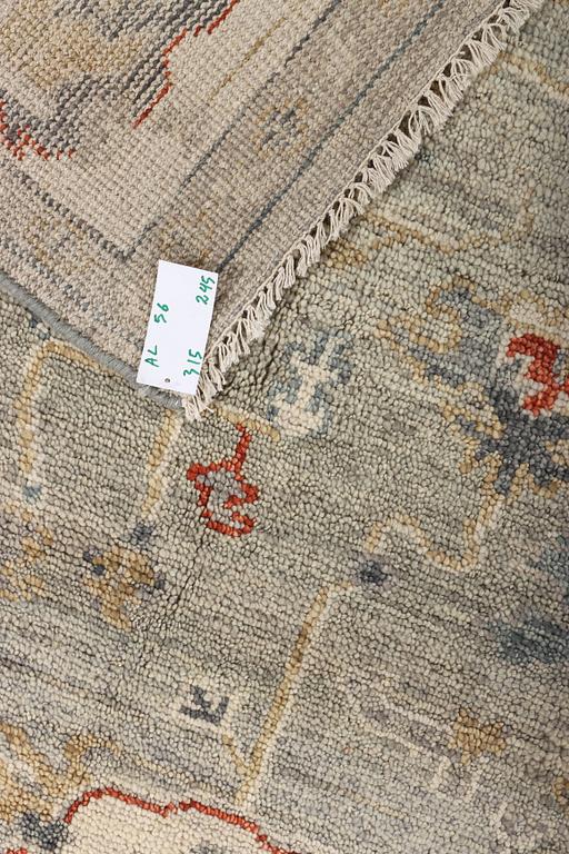 A Mamluk carpet, c. 315 x 245 cm.