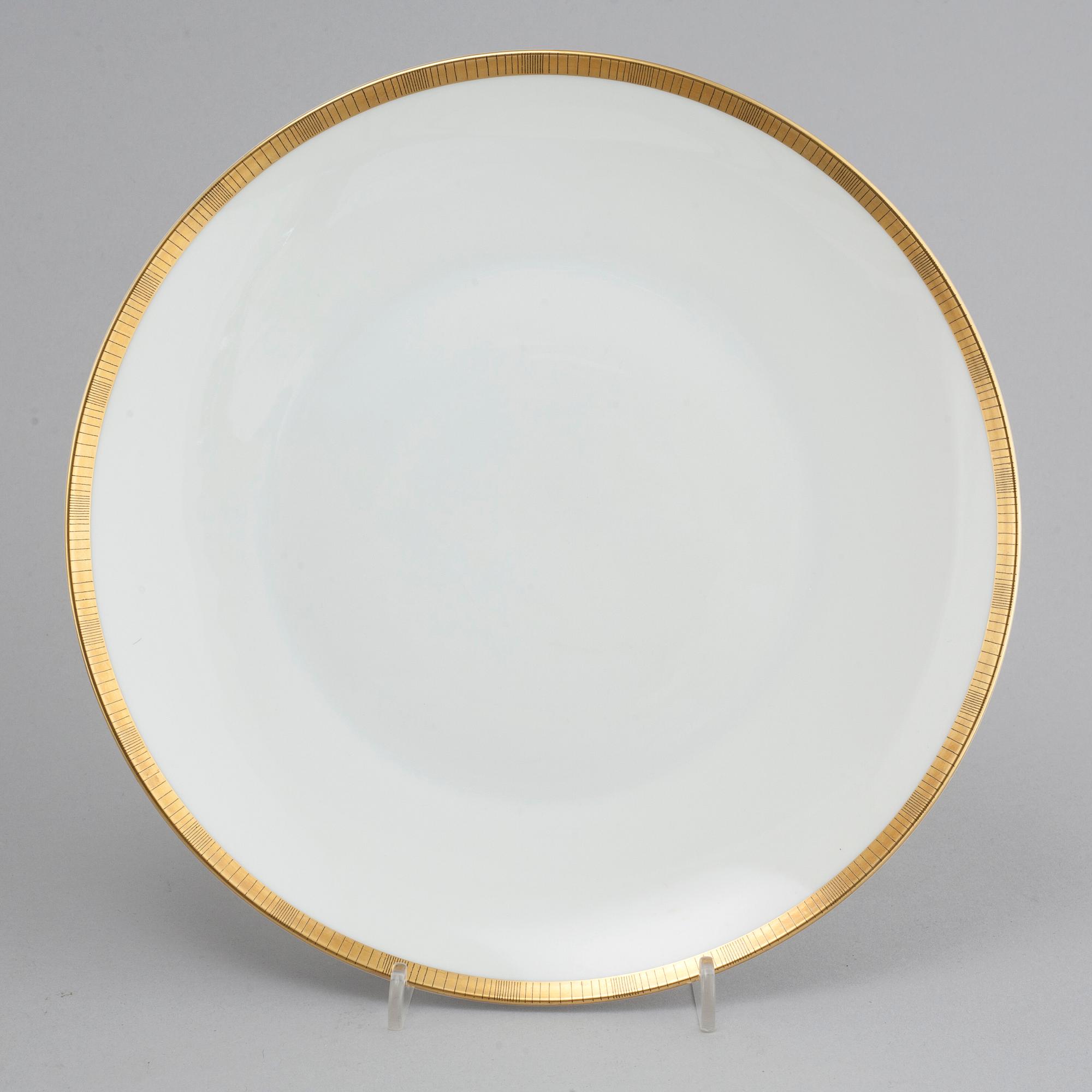 A 56 pieces servis from Rosenthal, late 20th century.