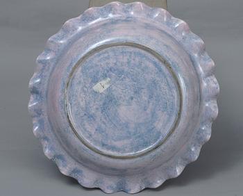 Birger Kaipiainen, A CERAMIC DISH.