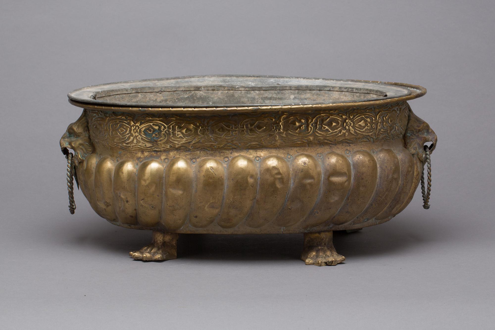 JARDINIERE, barockstil, 1800-talets slut.