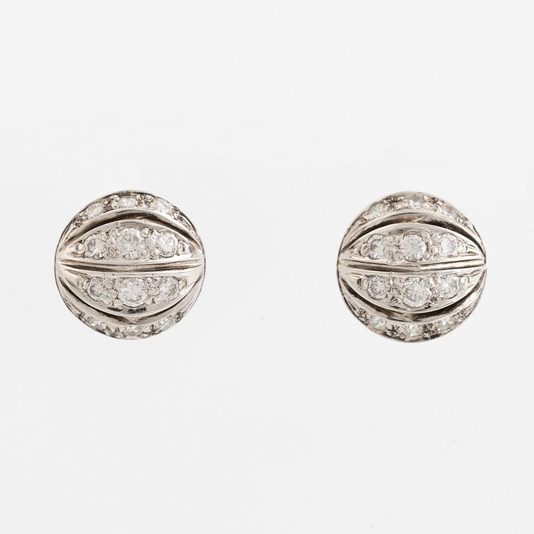 Brilliant cut diamond earrings.