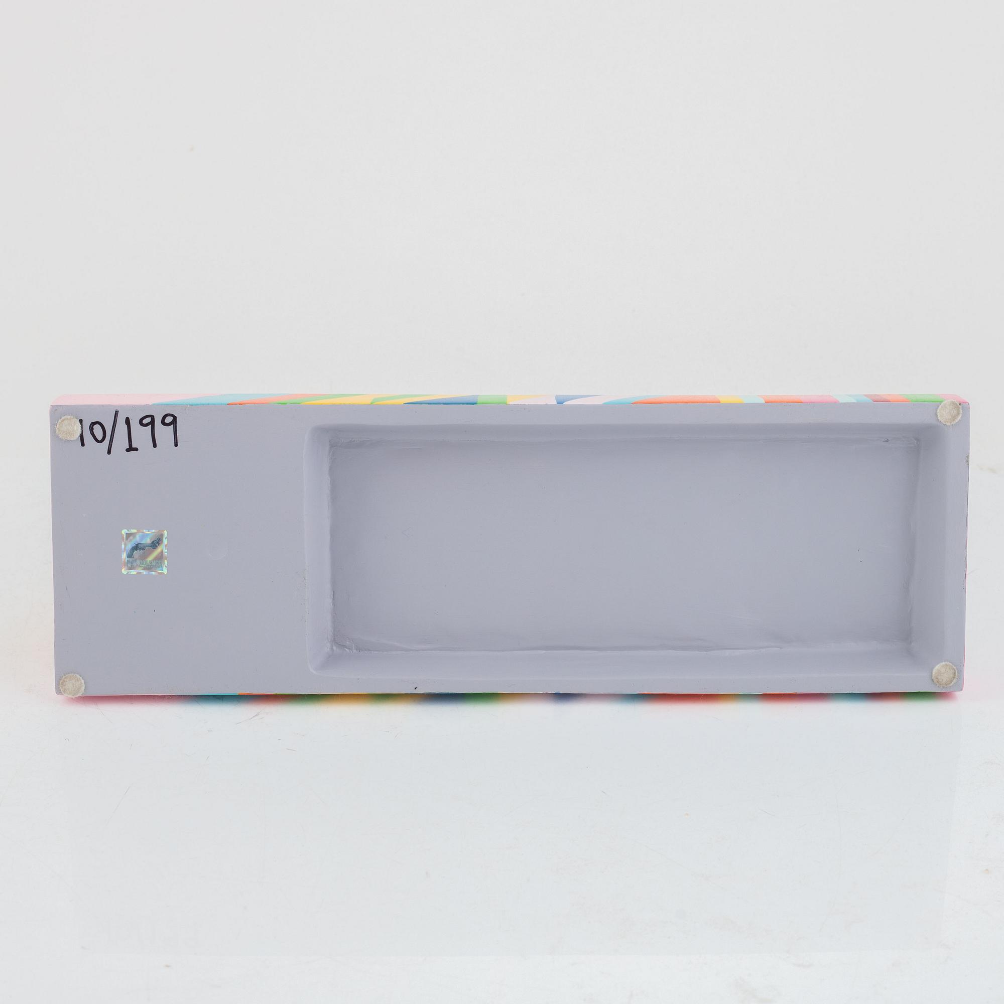 Carl Fredrik Reuterswärd/The Non-Violence Project Foundation, "Music for peace".