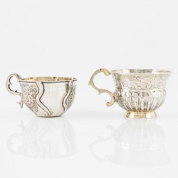 Two Russian Silver Cups, 18th century.