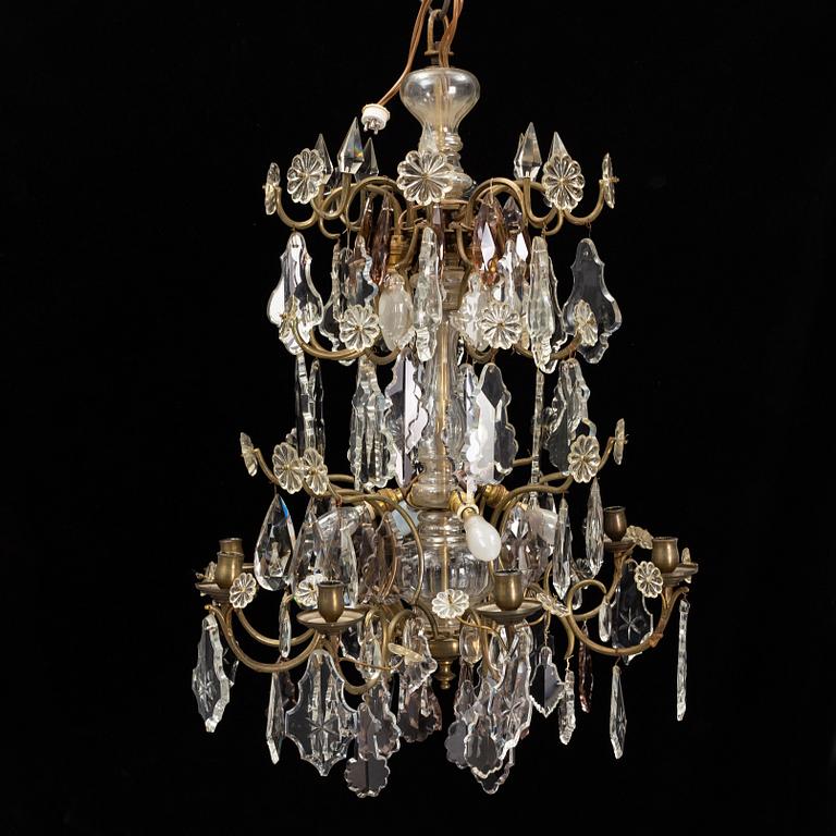 An early 20th Century chandelier.