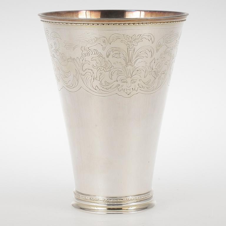 BÄGARE, silver, Guldsmedsaktiebolaget, Stockholm, 1937. Vikt ca 380 gram.
