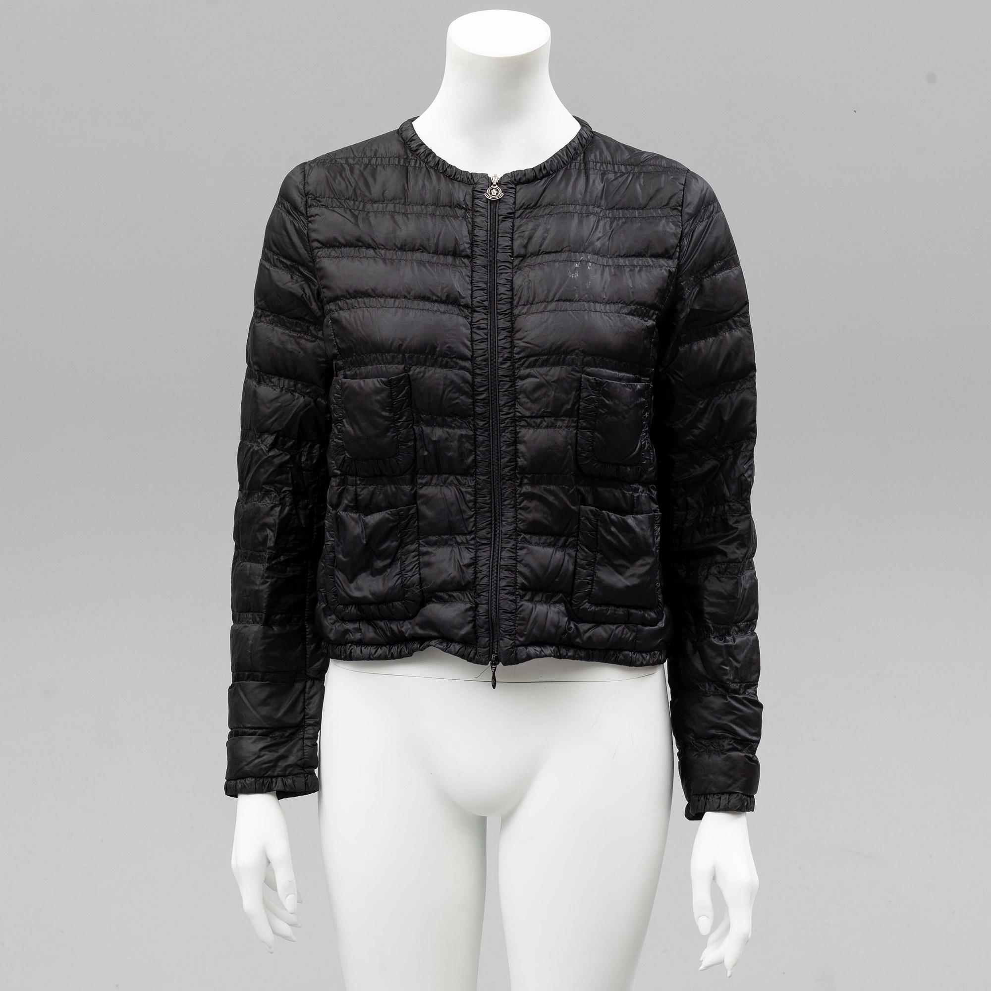 MONCLER, nätt dunjacka för dam, Longue Saison, storlek 2.