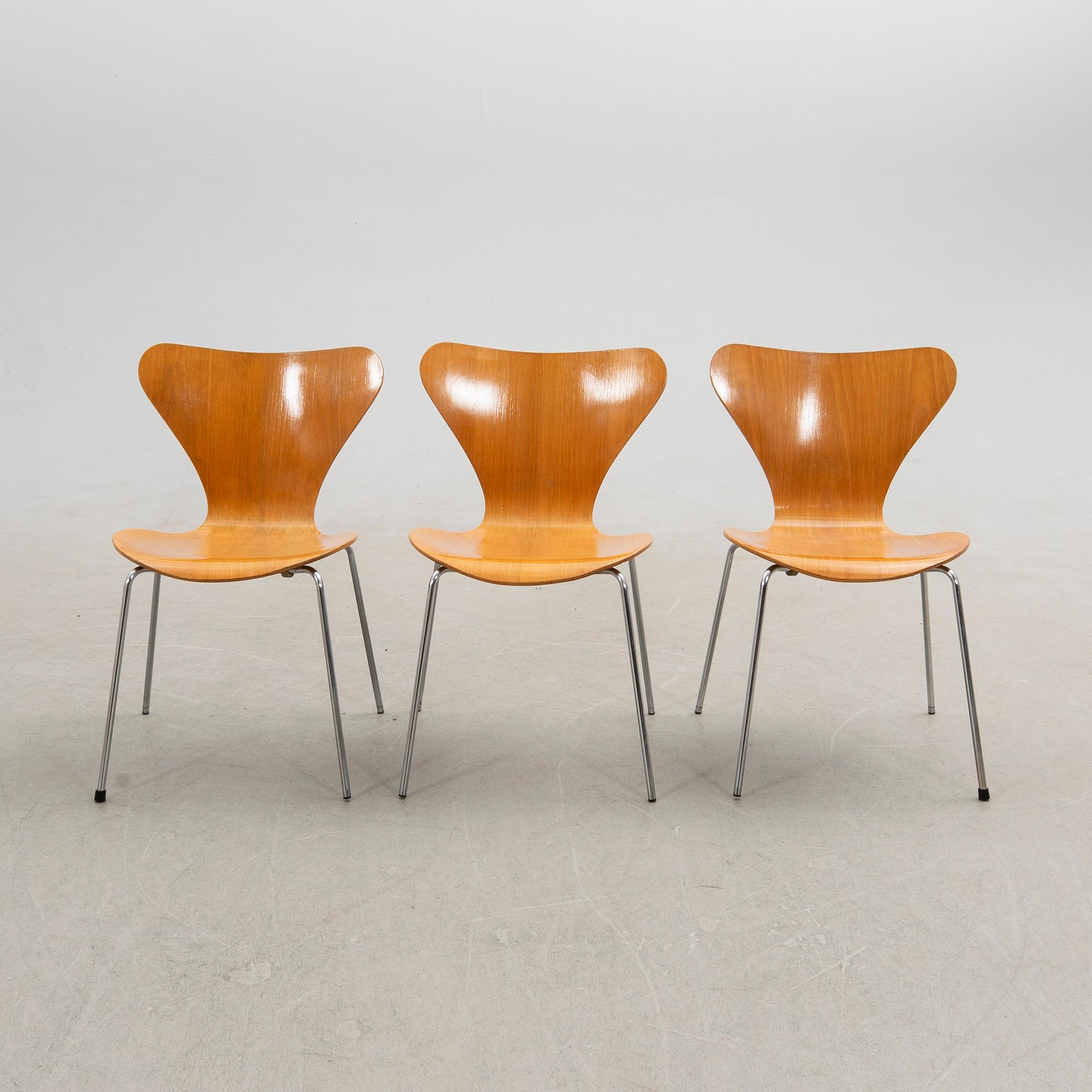 Arne Jacobsen, chairs 6 pcs, "The Seven", Fritz Hansen, Denmark, 1981.