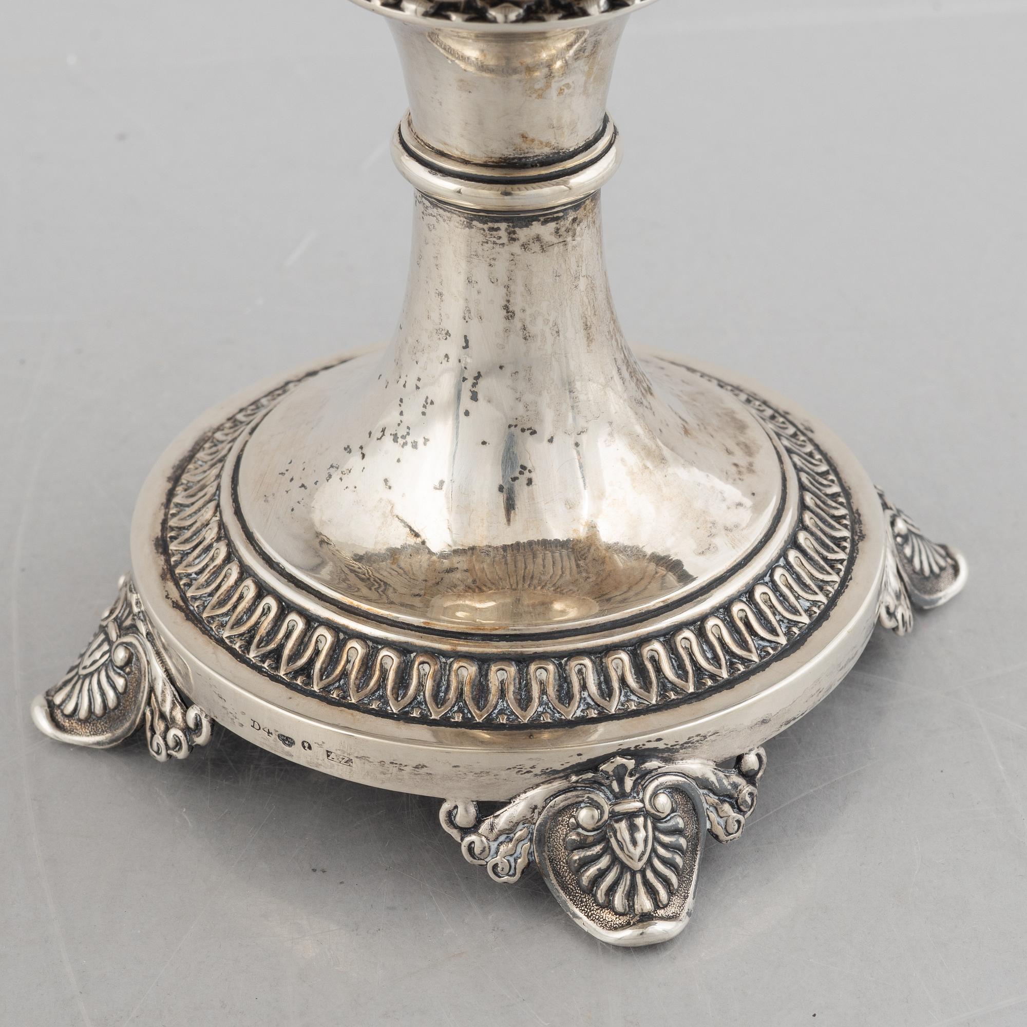 A Swedish silver sugarbowl, marks of Adolf Zethelius, Stockholm 1834.