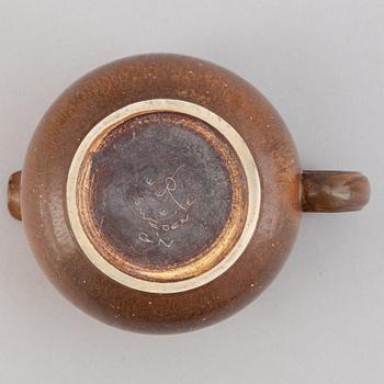 Gunnar Nylund, a set of two stoneware jugs, a bowl and a vase, Rörstrand, 1940's.