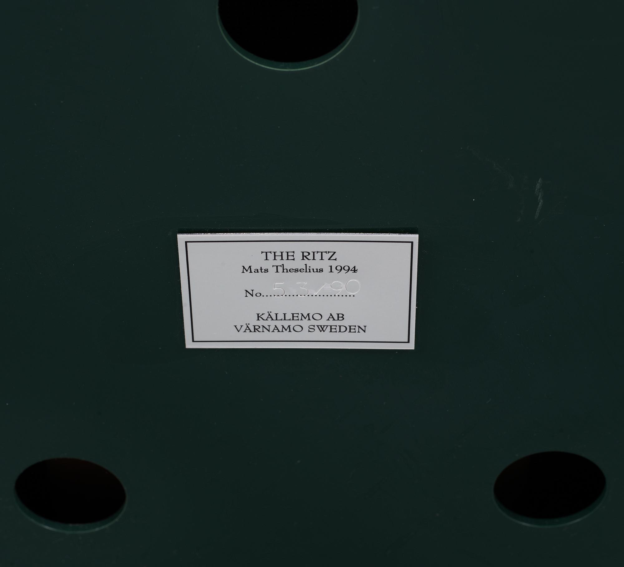 MATS THESELIUS, fåtölj, "The Ritz", Källemo, Värnamo 1994.
