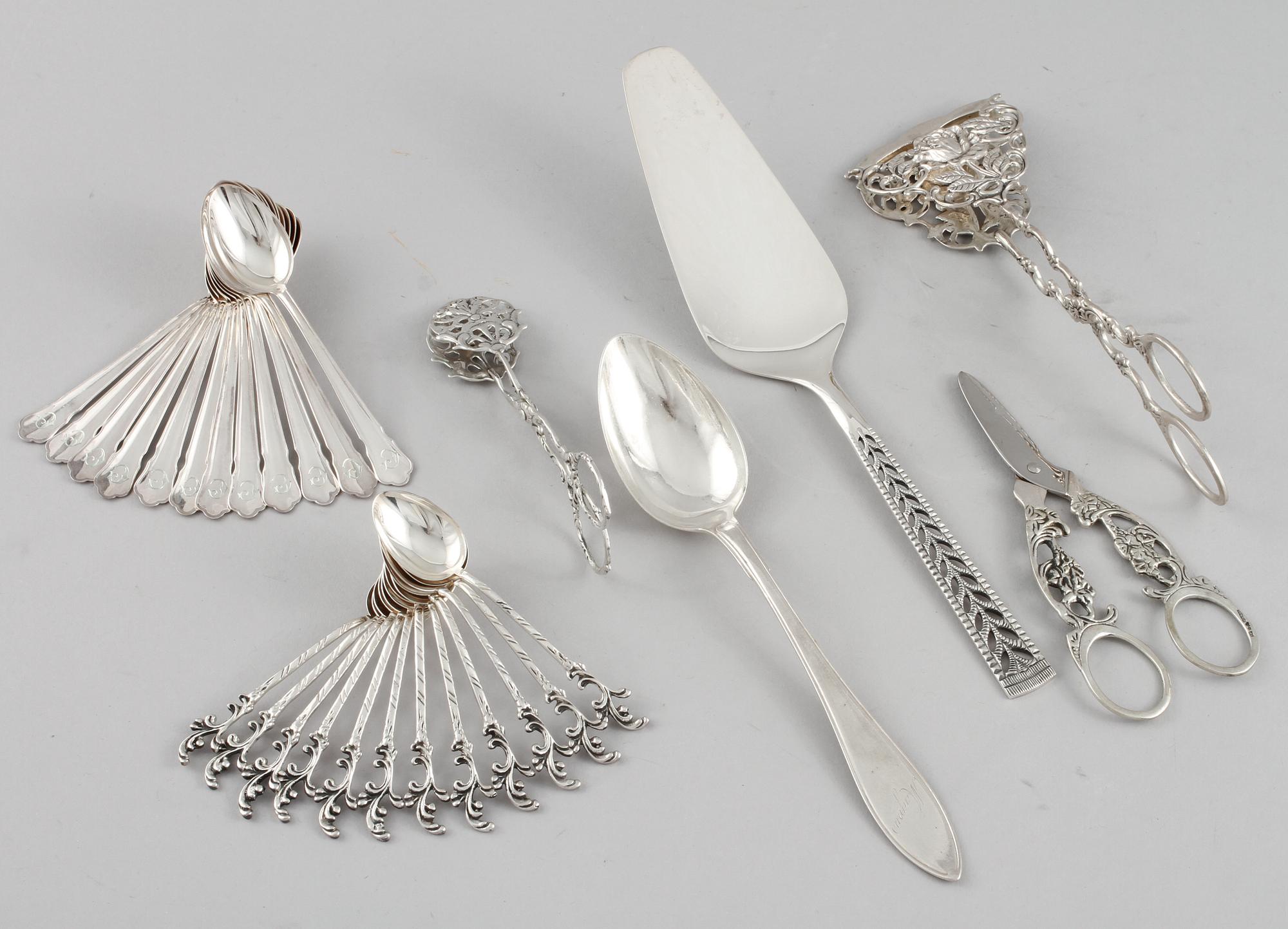 PARTI SILVER, 29 delar, 1900-tal. Vikt 400 g.