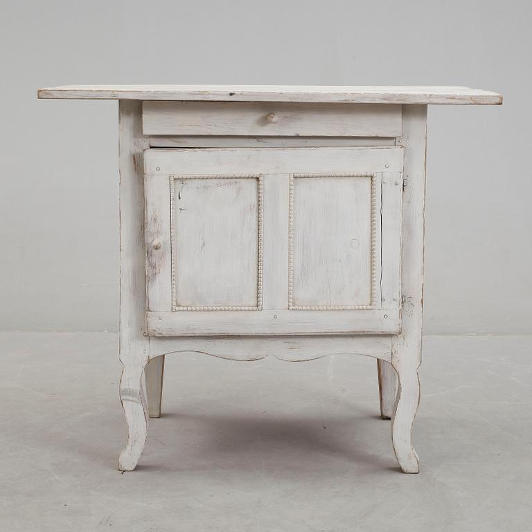 MÖSSBORD, allmoge, Järvsö, Hälsingland. 1800-tal.