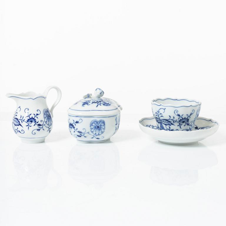 Meissen, A 38-piece porcelain coffee service, 'Zwiebelmuster', Meissen, Germany.