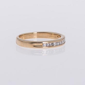 RIVISORMUS, kultaa 14K, timantteja, yht. 0,25 ct.