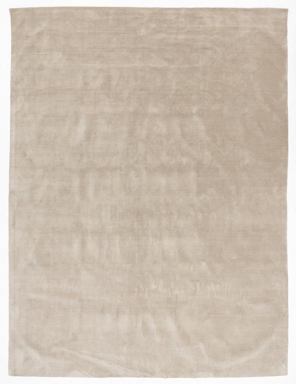 Matta, tuftad, "Wool Plain True Greige", Layered, ca 396 x 296 cm.