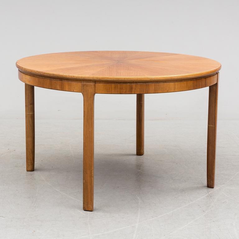 Carl Malmsten, a "Samsas" coffee table, second half of the 20th century.