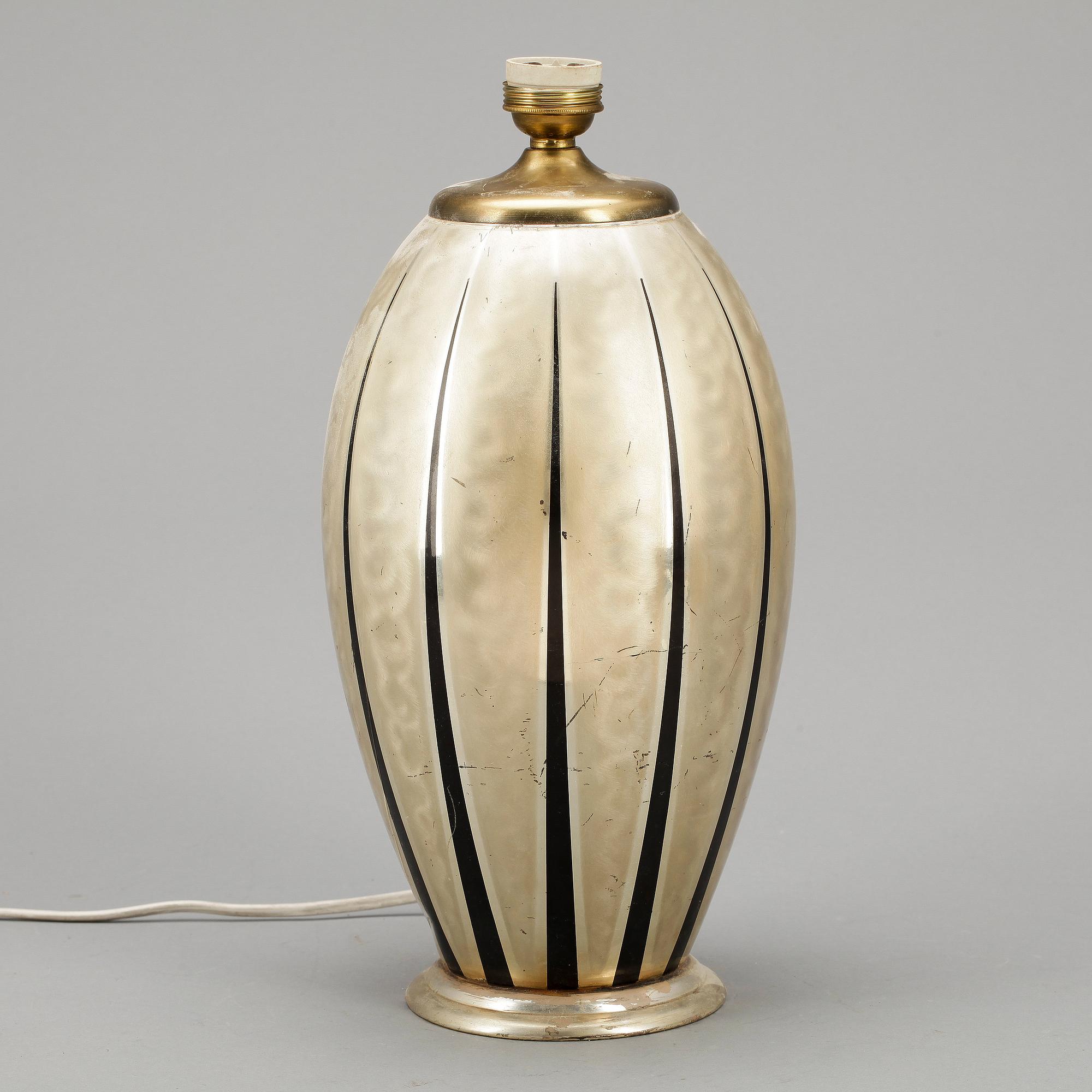 BORDSLAMPA, Wurttembergischee Metallwarenfabrik, 1900-talets första hälft.